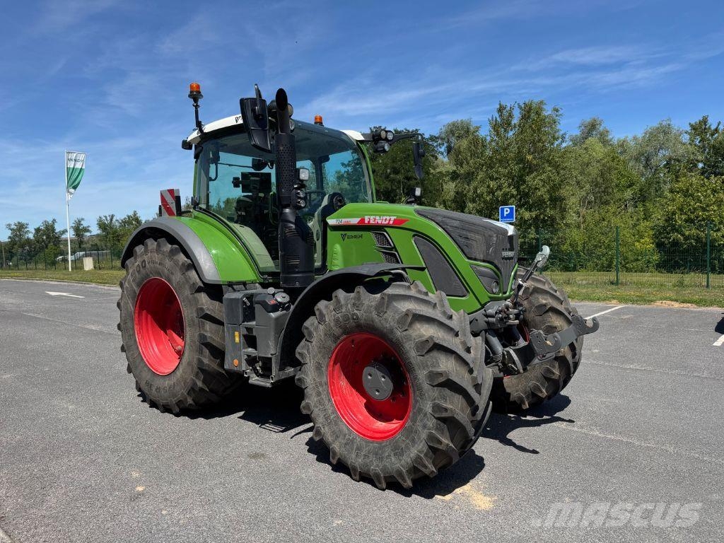 Fendt 724 GEN 6 Power + Tractoren
