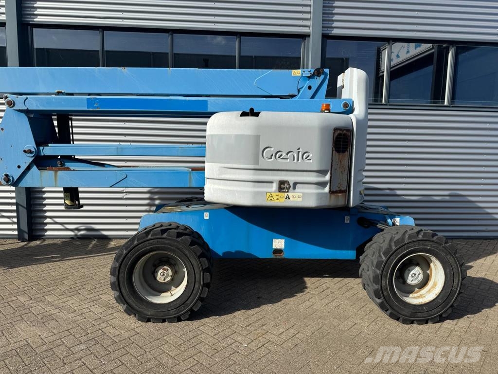 Genie Z60/34 Hoogwerker Knikarmhoogwerker (2010) Iseliikuvad poomtõstukid