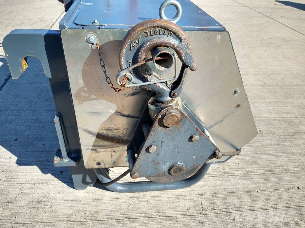 Merlo winch 4T ZM2 (608) مكونات أخرى