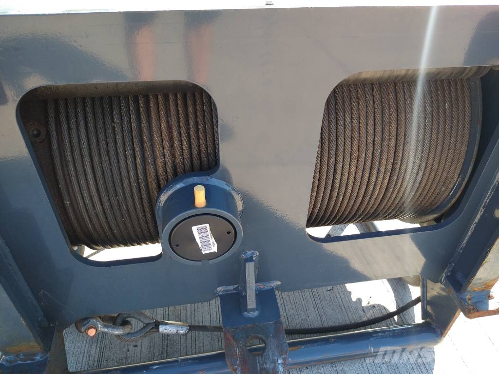Merlo winch 4T ZM2 (608) مكونات أخرى
