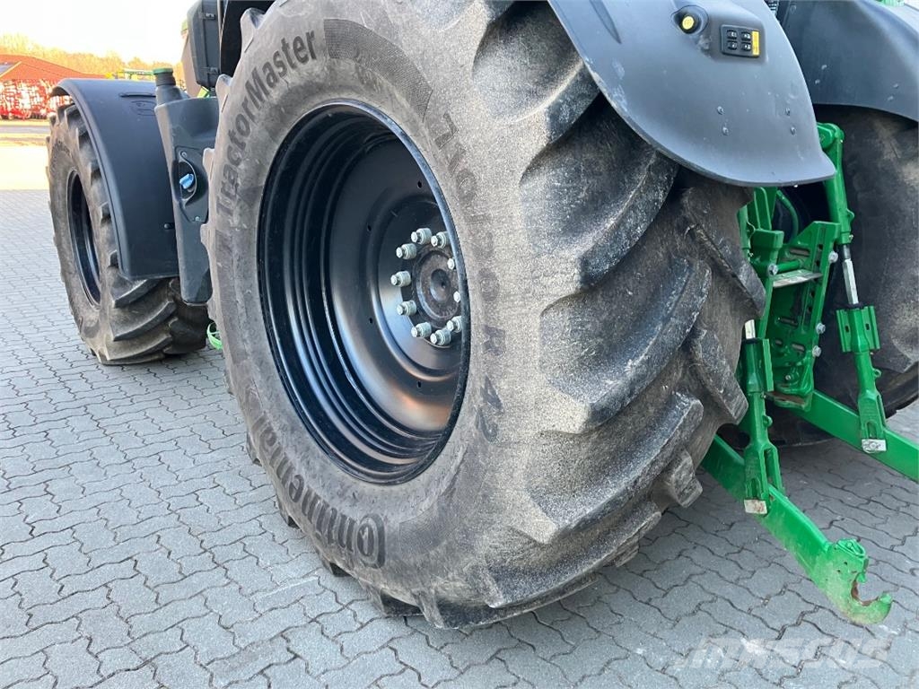John Deere 6R 230 Traktori