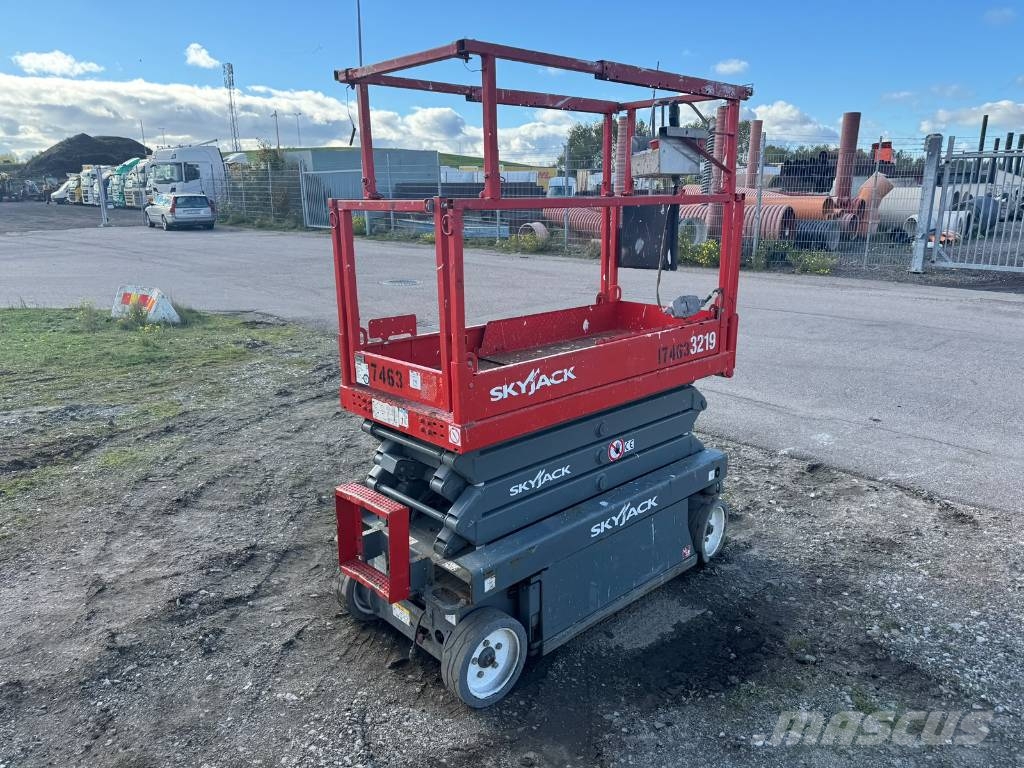 SkyJack SJ 3219 Scheren-Arbeitsbühnen