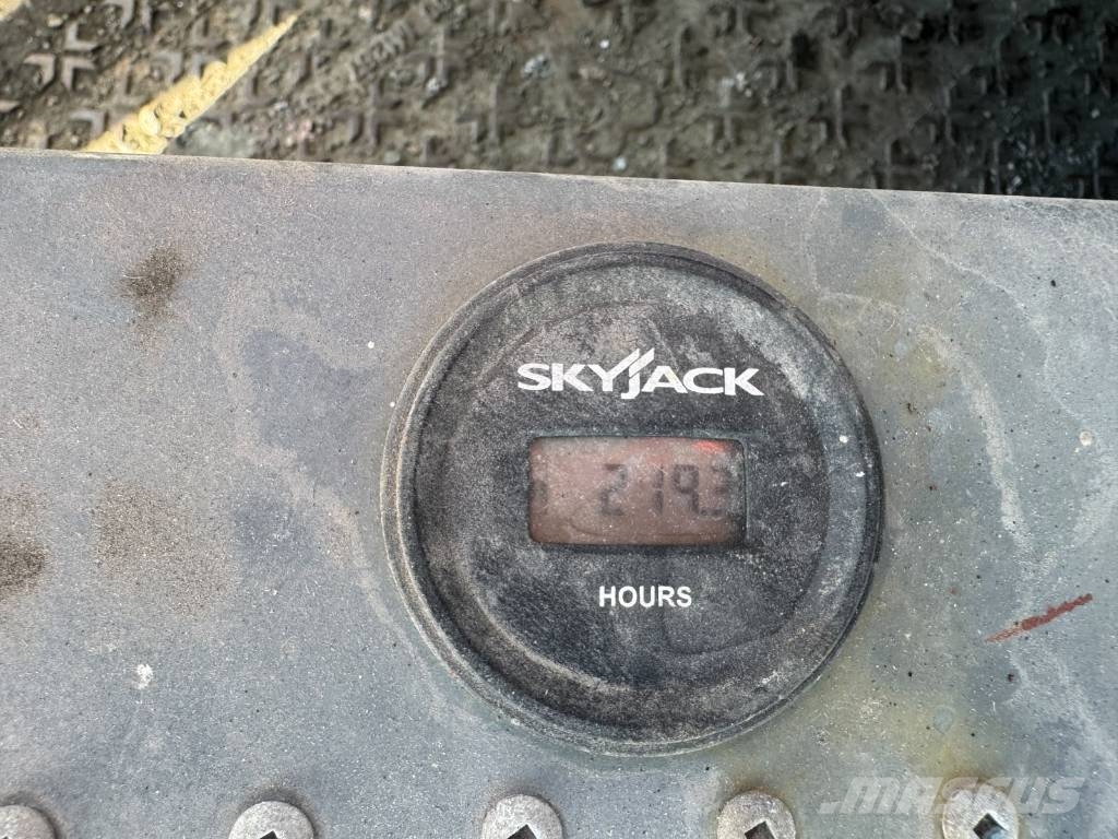 SkyJack SJ 3219 Scheren-Arbeitsbühnen