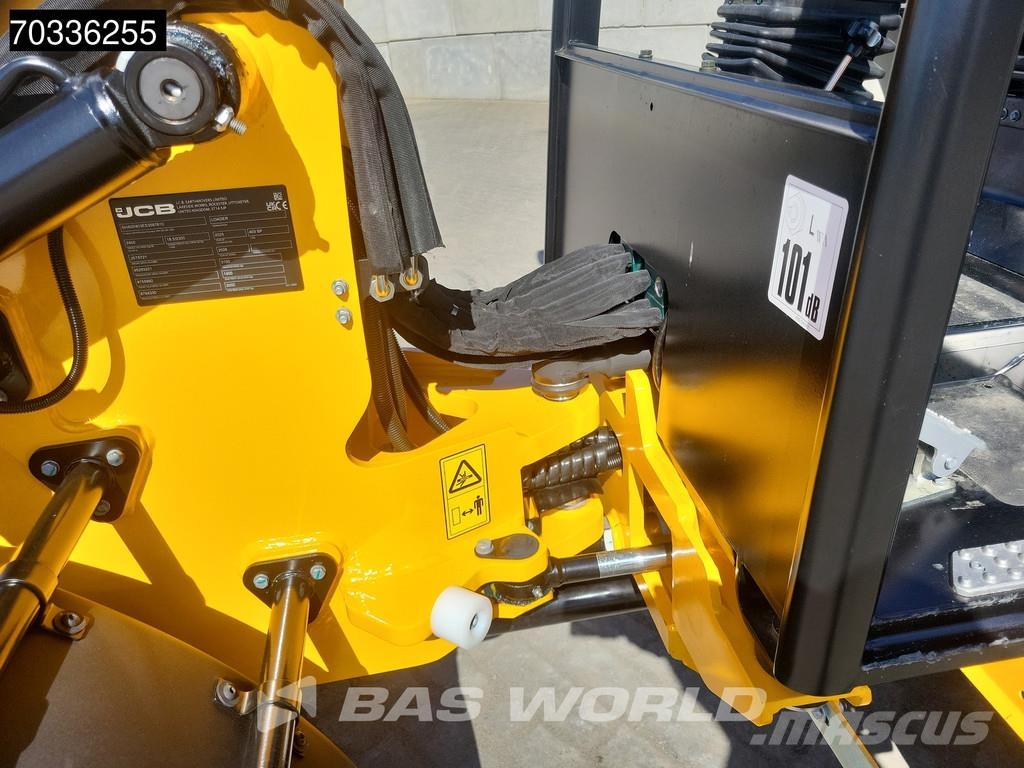 JCB 403 SP FACTORY WARRANTY – GIANT COUPLER - KUBOTA لوادر بعجل