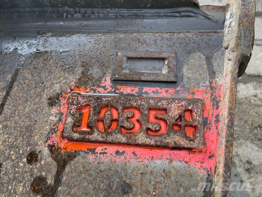 Volvo EC 300 EL حفارات زحافة