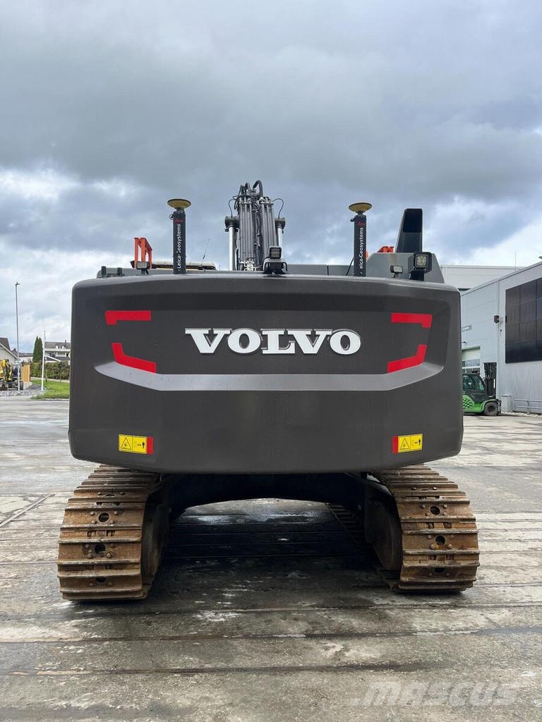 Volvo EC 300 EL حفارات زحافة