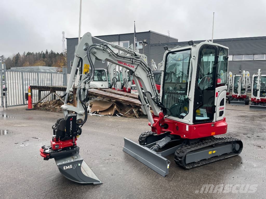 竹内製作所 TB 325 R, 2025, Sollentuna, スウェーデン - 中古 ミニ