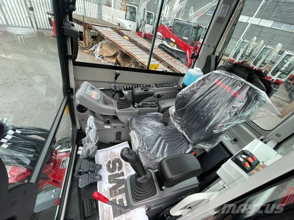Takeuchi TB 325 R Miniescavatori