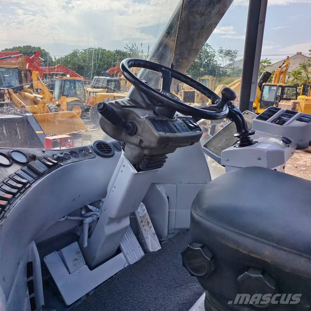 Kalmar DRF 450 the largest‑scale supplier Річстакери