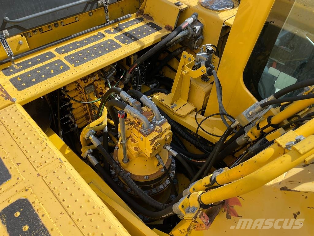 Komatsu PC490LC-10 Εκσκαφείς με ερπύστριες