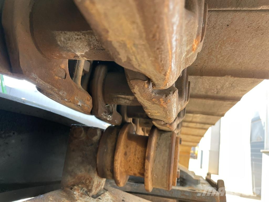 Komatsu PC490LC-10 Εκσκαφείς με ερπύστριες