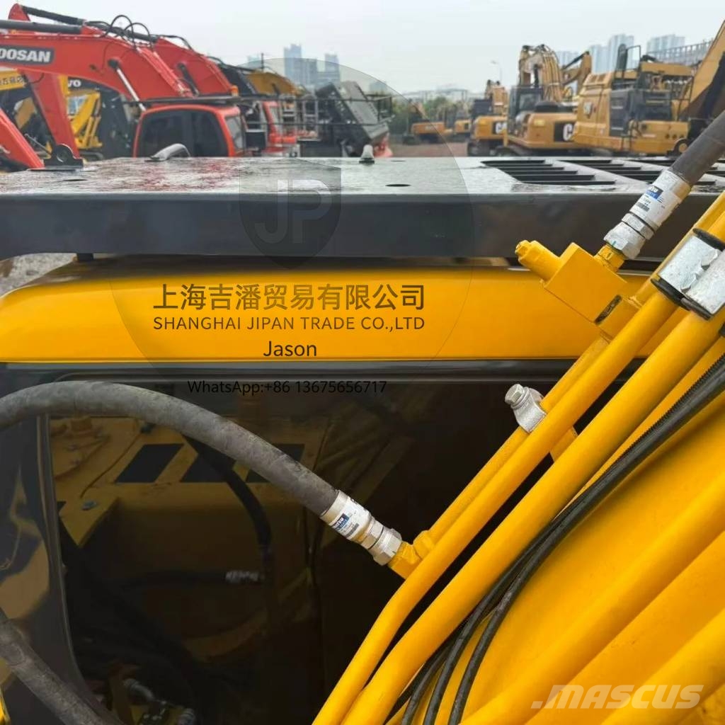 Komatsu PC 270 Гусеничні екскаватори