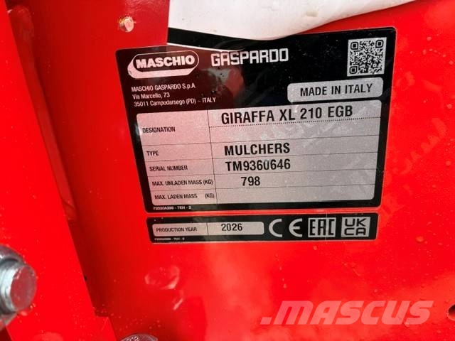 Maschio Giraffa XL 210 SE Kesantoleikkurit ja -murskaimet