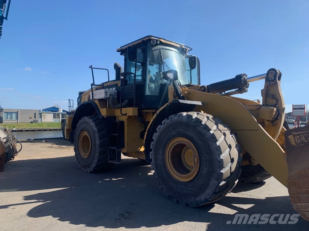 CAT 972 M 轮式装载机