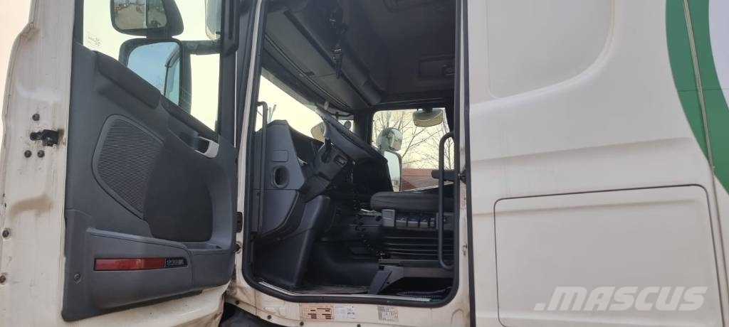 Scania R 450 Trekkers