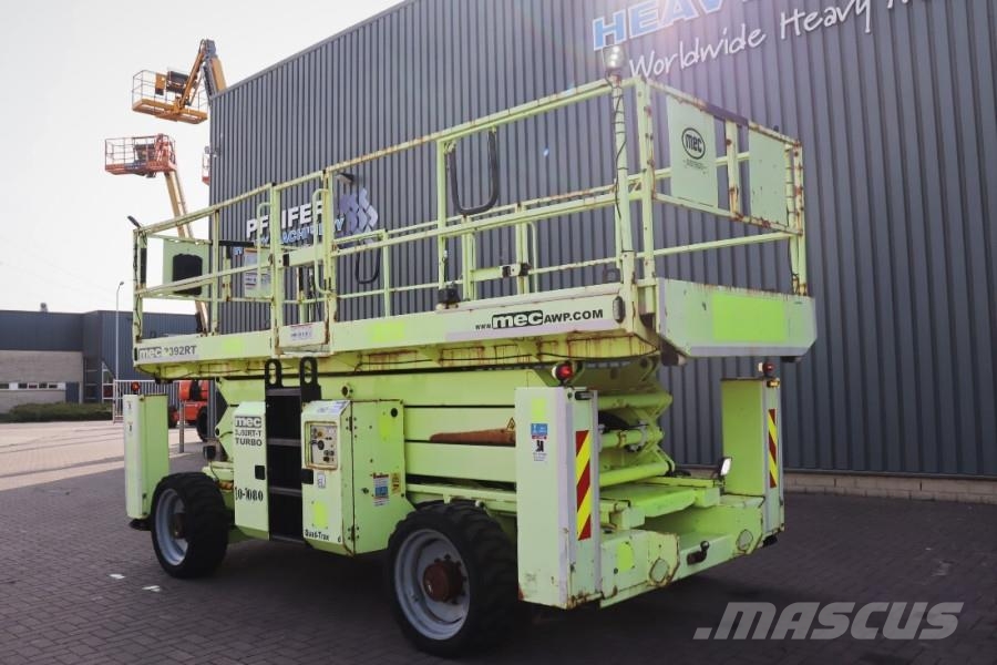 MEC 3392RT-T As - Is, Diesel, 4x4 Drive, 12m Working H Sakselifter