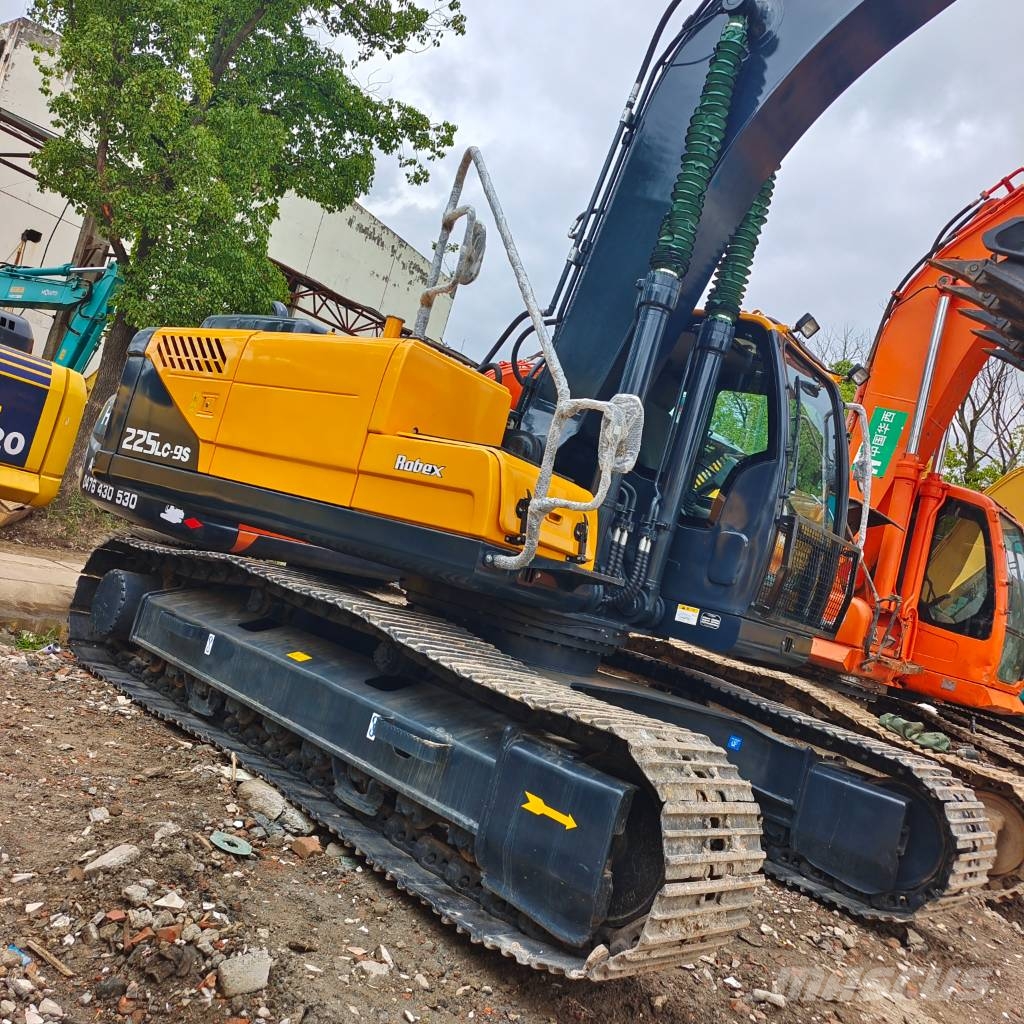 Hyundai 225LC-9S made in Korea Crawler excavators