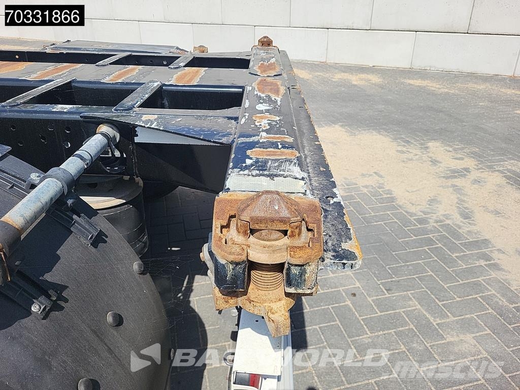 D-tec VCC-06 Container semi-trailers