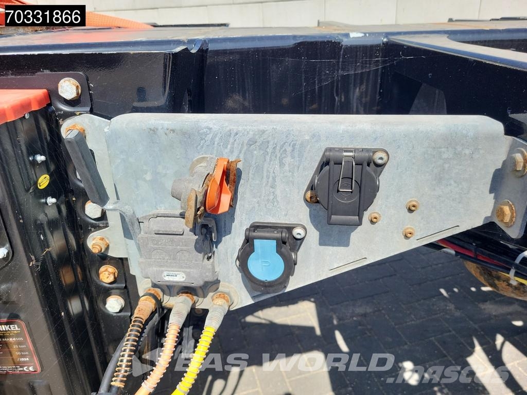 D-tec VCC-06 Container semi-trailers