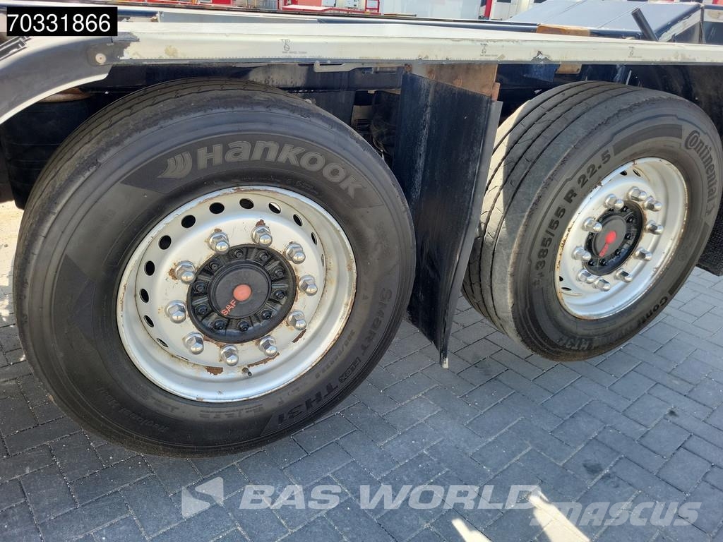 D-tec VCC-06 Container semi-trailers