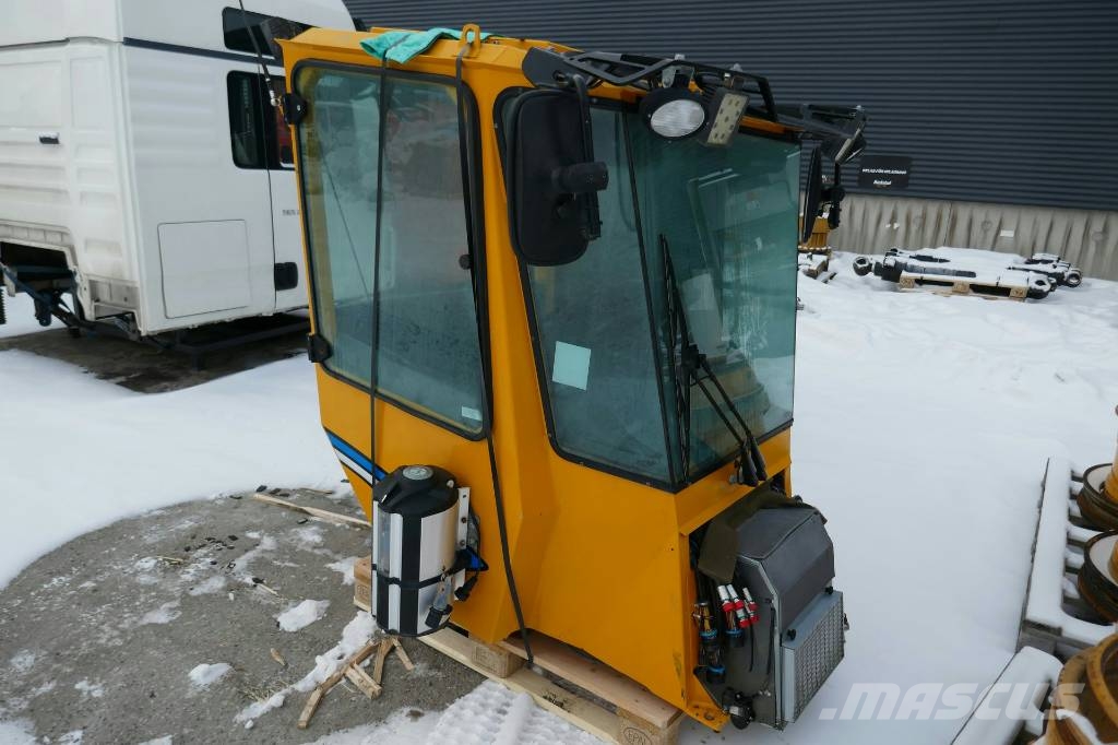 Wille 665-C34-3B, Hytt Cabine en interieur
