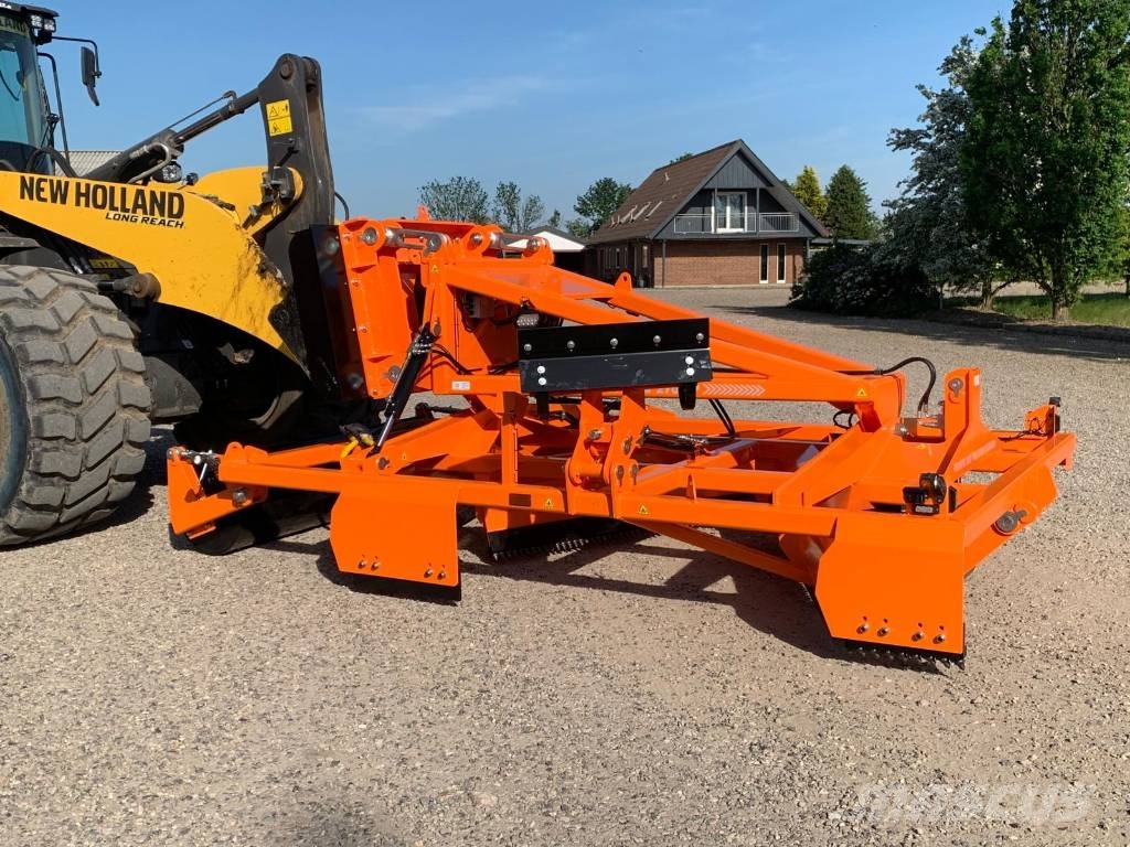 grader Vejhøvl Gummiged GST VHG 2700P Graders