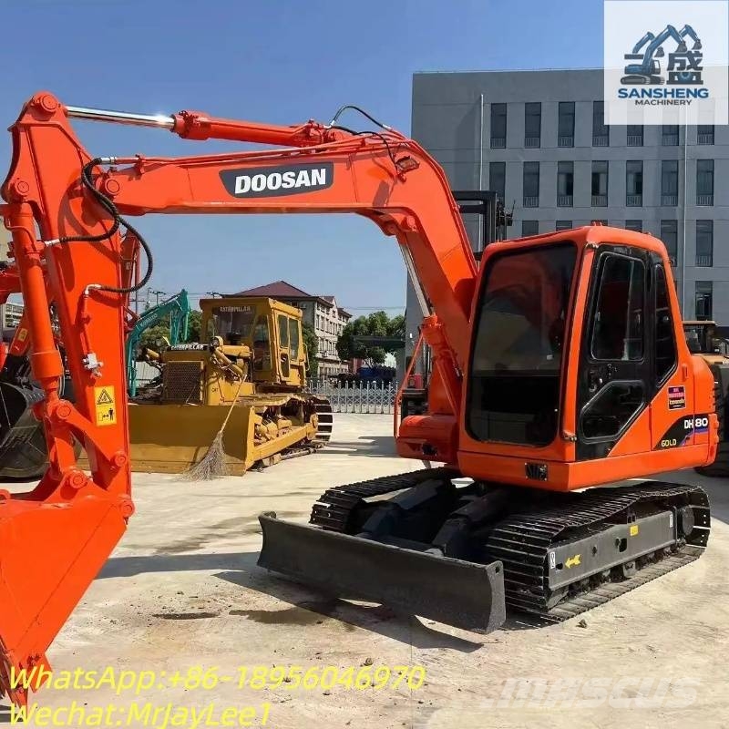 Doosan DH 80 Rupsgraafmachines