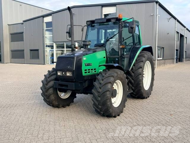 Valtra Valmet 6100 met werk! 트랙터