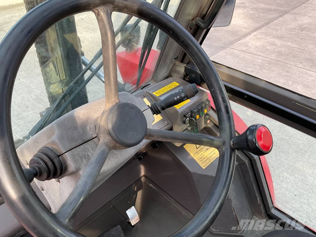 Manitou M50-4 Diesel forklifts