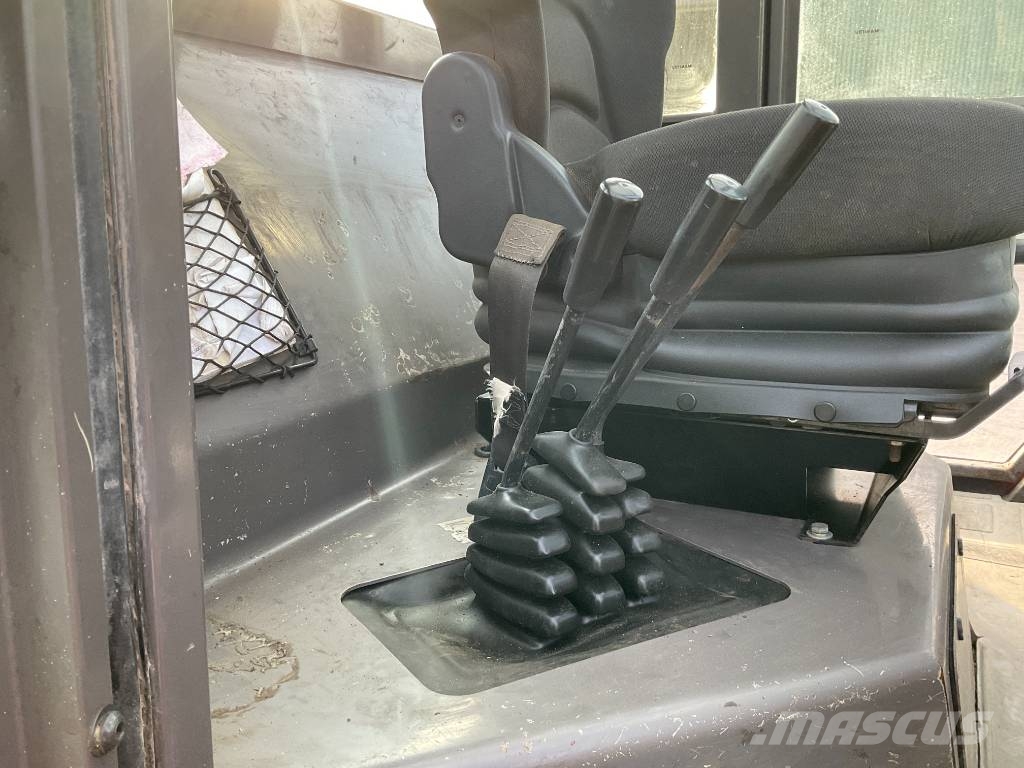 Manitou M50-4 Diesel forklifts
