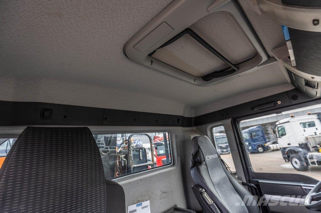 MAN TGS 35.400 BL -8x4H-6+ PM 38.5 SP-LC/7x Tipper trucks