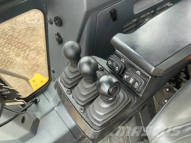 John Deere 744 P SW, 3. Kreis, MIETE / RENTAL (12002124) Wheel loaders