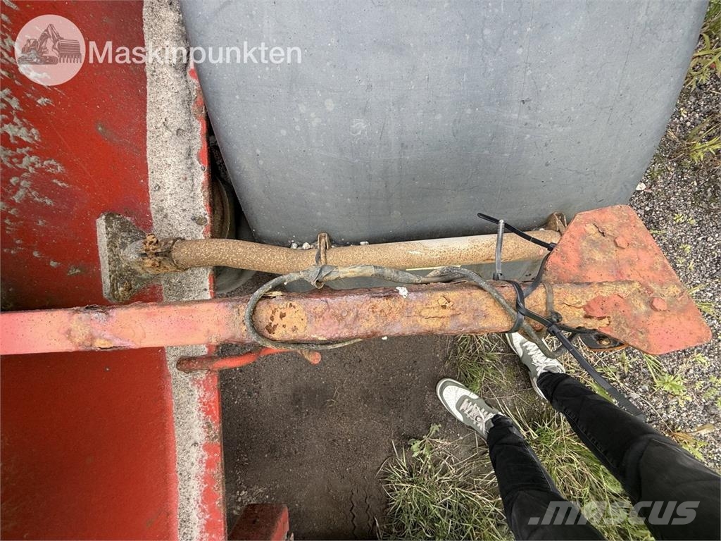 Istrail PKW 186 Remorque benne