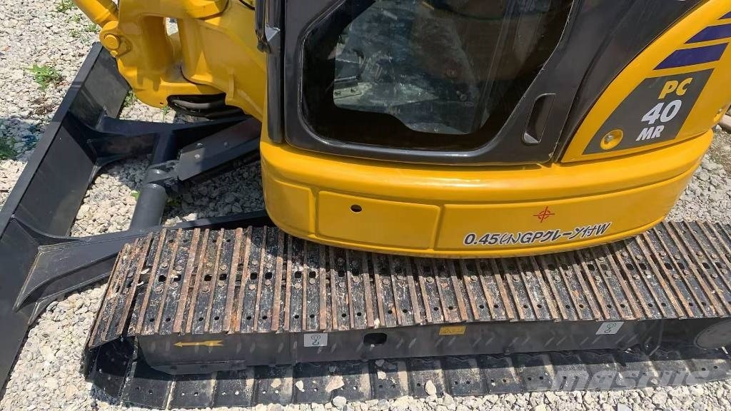 Komatsu PC 40 MR Mini ekskavatörler, 7 tona dek