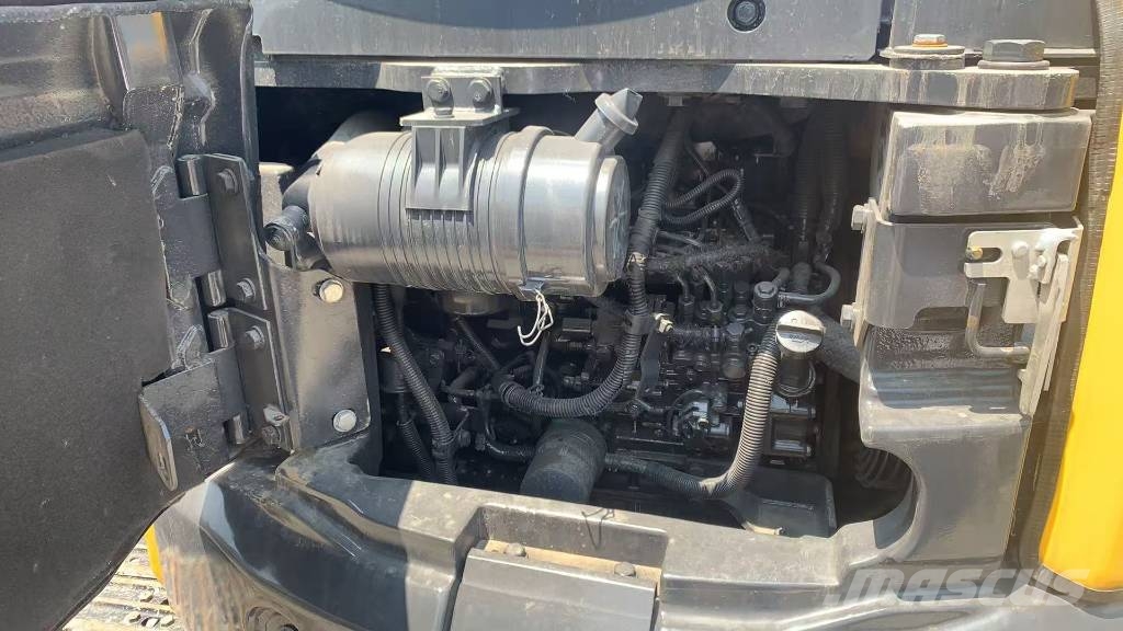 Komatsu PC 40 MR Mini ekskavatörler, 7 tona dek