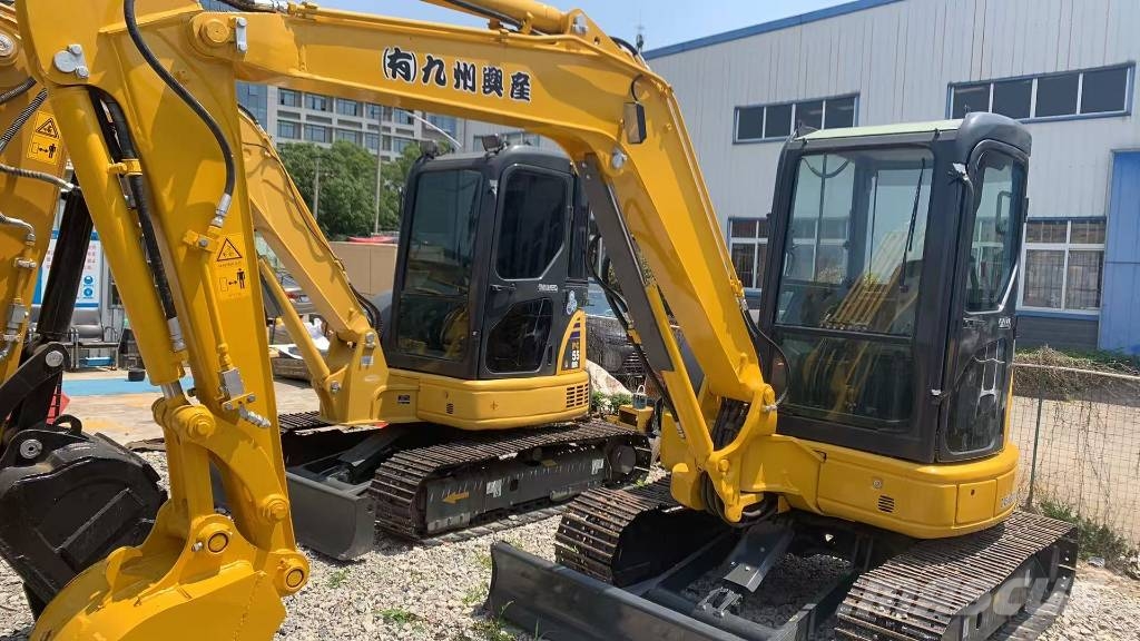 Komatsu PC 40 MR Mini ekskavatörler, 7 tona dek