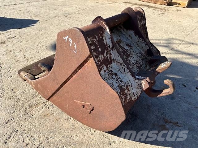 Arden Equipment QA30 - 800 mm Excavator