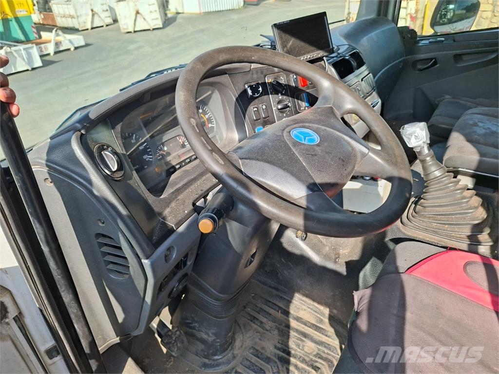 Mercedes-Benz AXOR 2533 L 6X2 새시 운전실 트럭