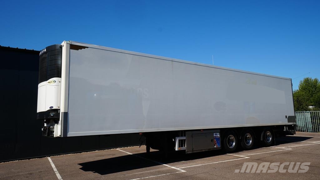  H.T.F. 3 Axle frigo trailer Carrier Vector 1850 Chladírenské návěsy