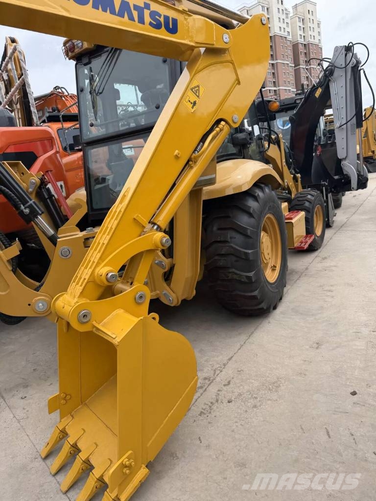 Komatsu PC 55 made  in Japan حفارات صغيرة أقل من 7 طن (حفارات صغيرة)