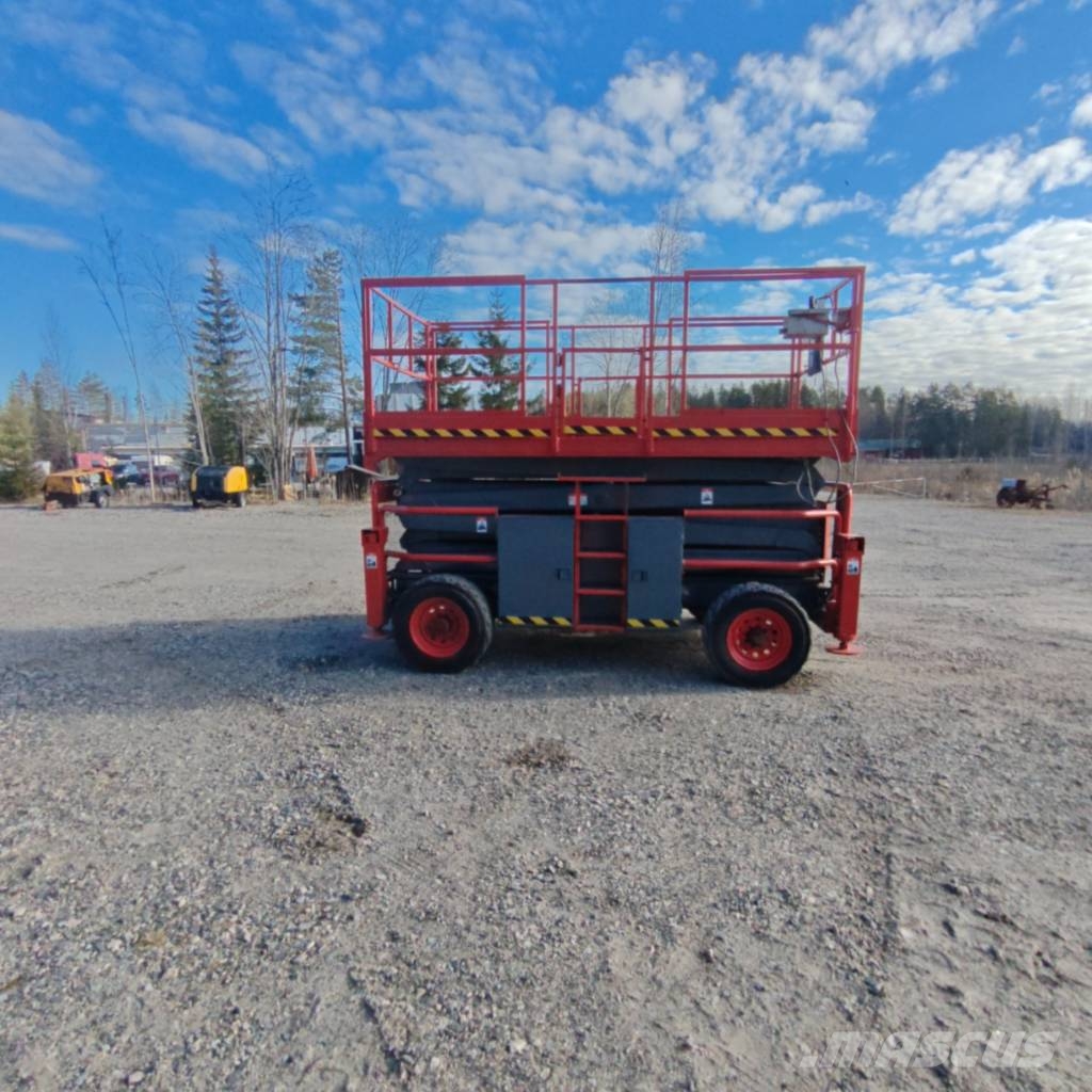 SkyJack SJ 8841 RT رافعات مقصية الشكل