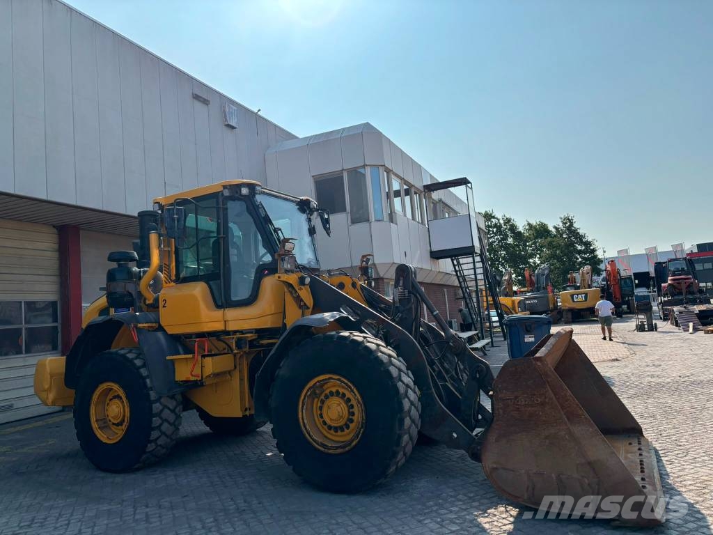Volvo L 70 H Pale gommate