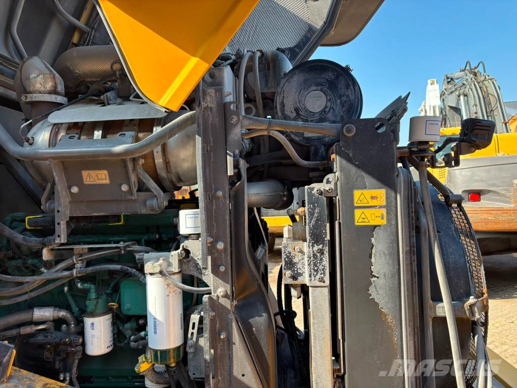 Volvo L 70 H Pale gommate