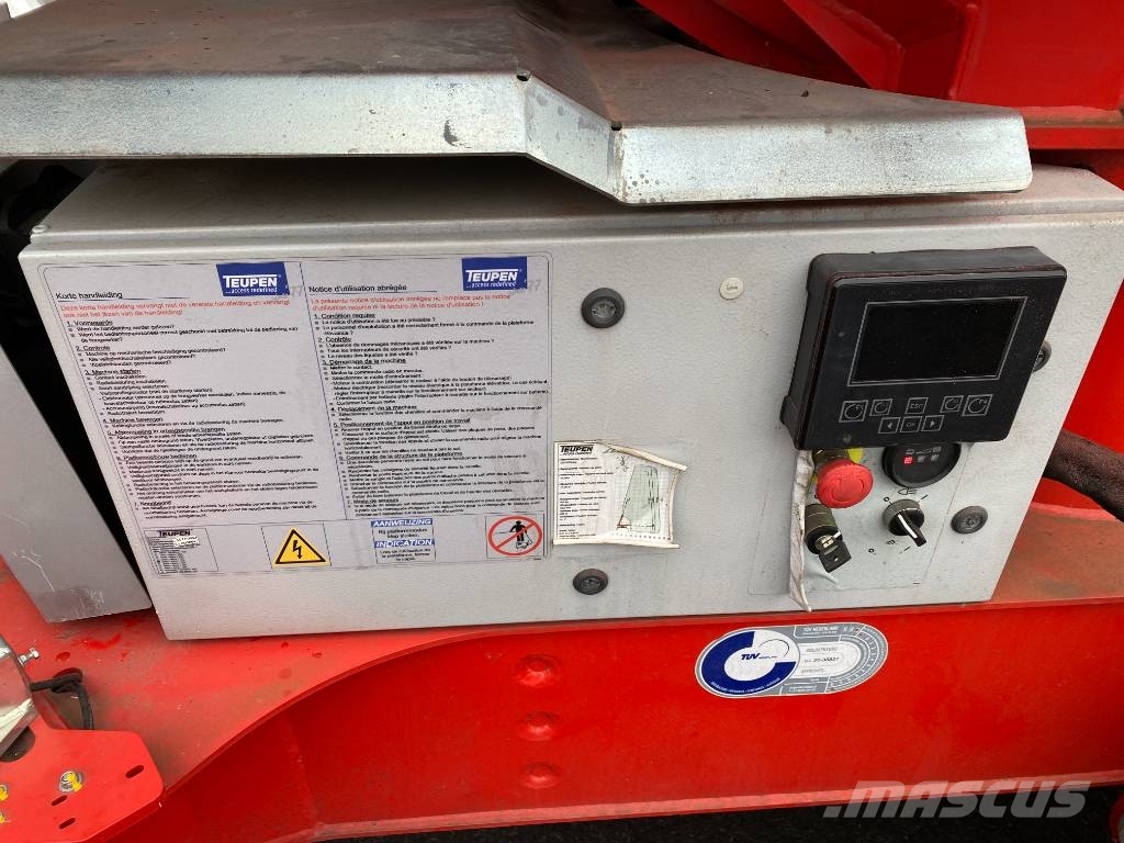 Teupen LEO35T/PLUS a réparer Nacele cu brat telescopic