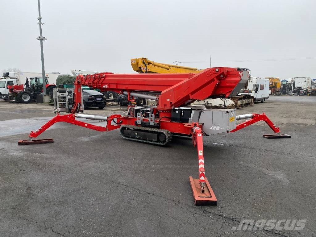 Teupen LEO35T/PLUS a réparer Nacele cu brat telescopic