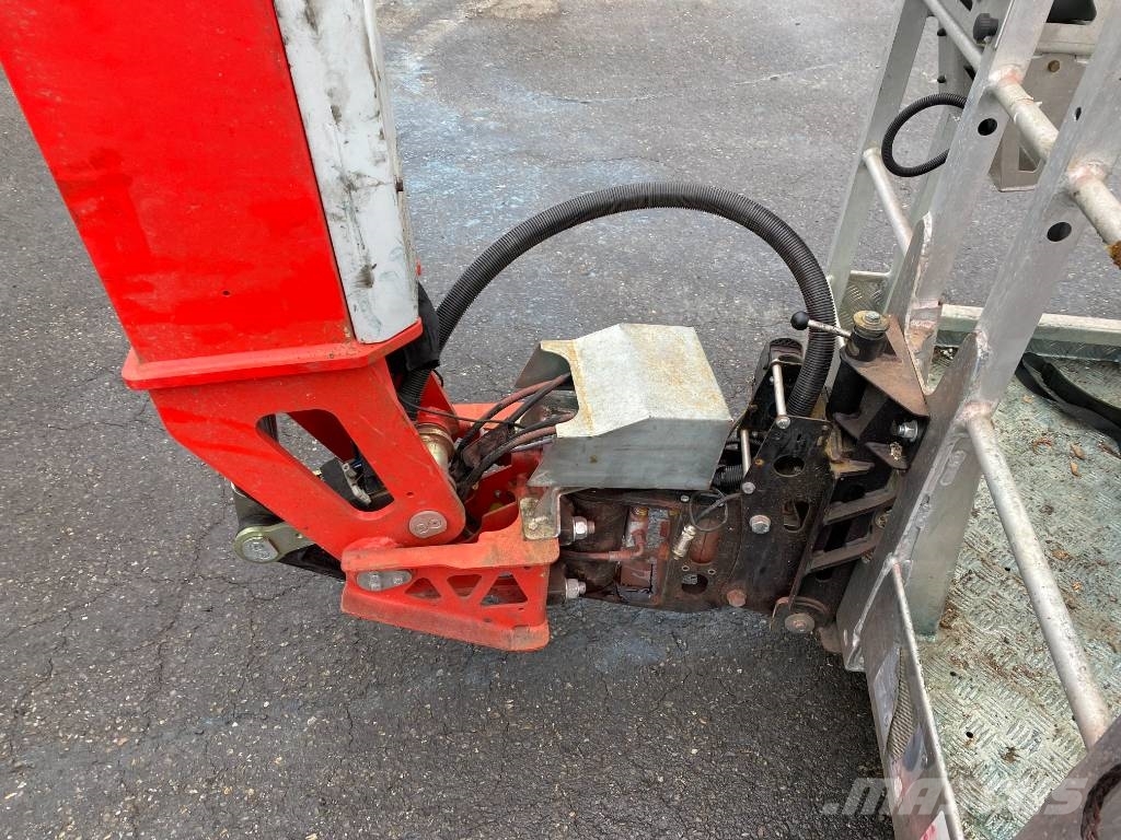 Teupen LEO35T/PLUS a réparer Nacele cu brat telescopic
