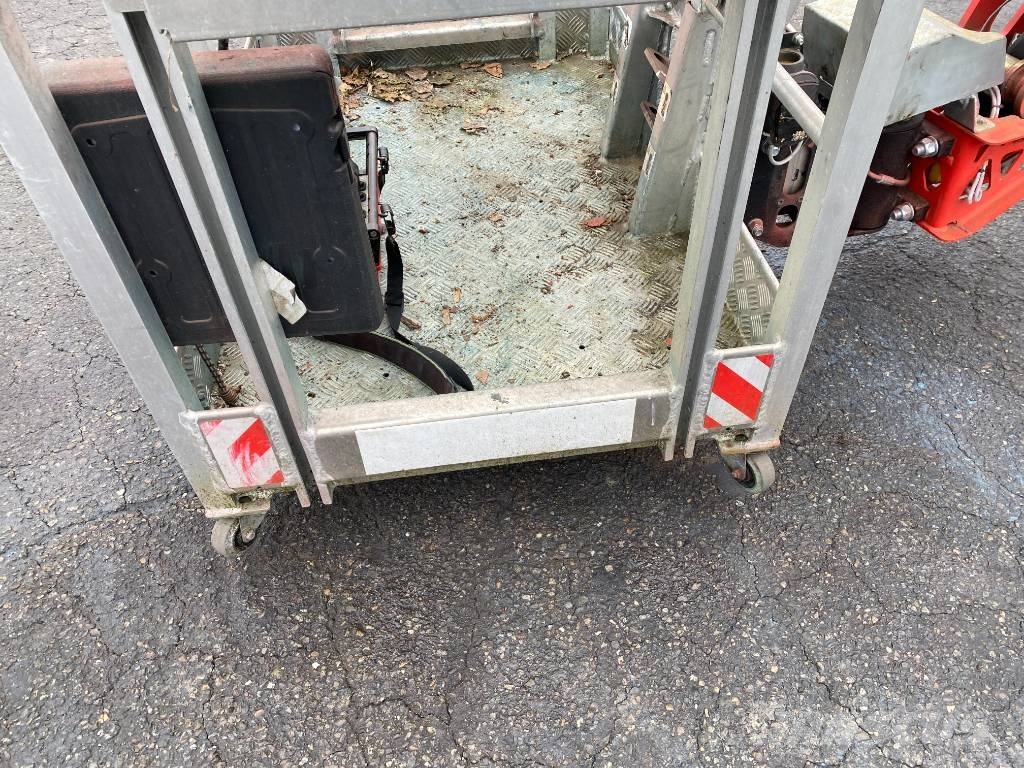 Teupen LEO35T/PLUS a réparer Nacele cu brat telescopic