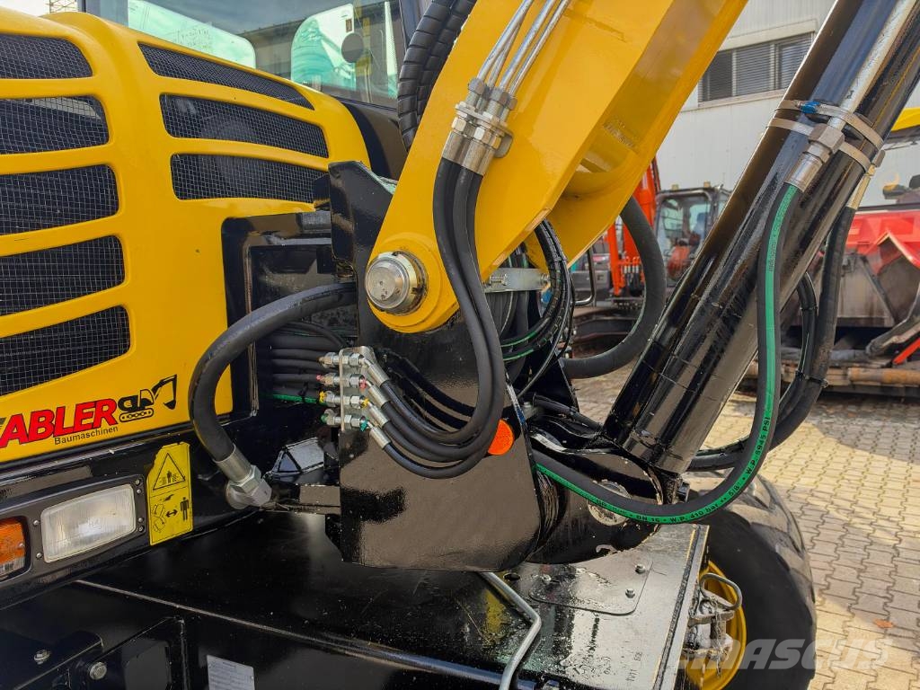 Yanmar B110W Powertilt SW hydr. Kamera Bagri na kolesih