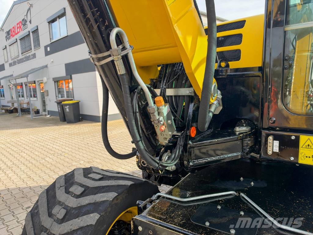 Yanmar B110W Powertilt SW hydr. Kamera Bagri na kolesih