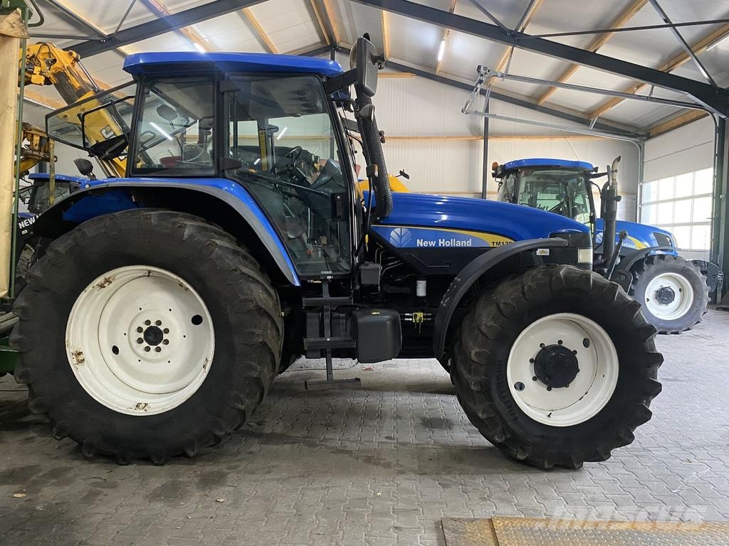 New Holland TM120 Traktorji